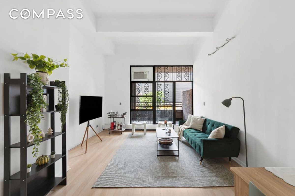 Photo for Beekman Condominium - 350 East 62nd Street Condominium in Upper East Side, Manhattan