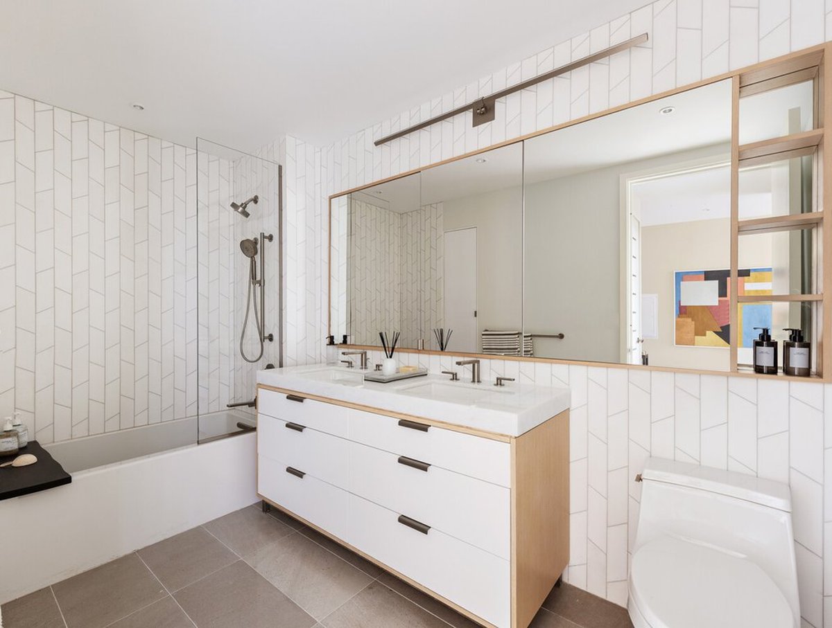 Photo for Eastlight - 501 Third Avenue Condominium in Kips Bay, Manhattan