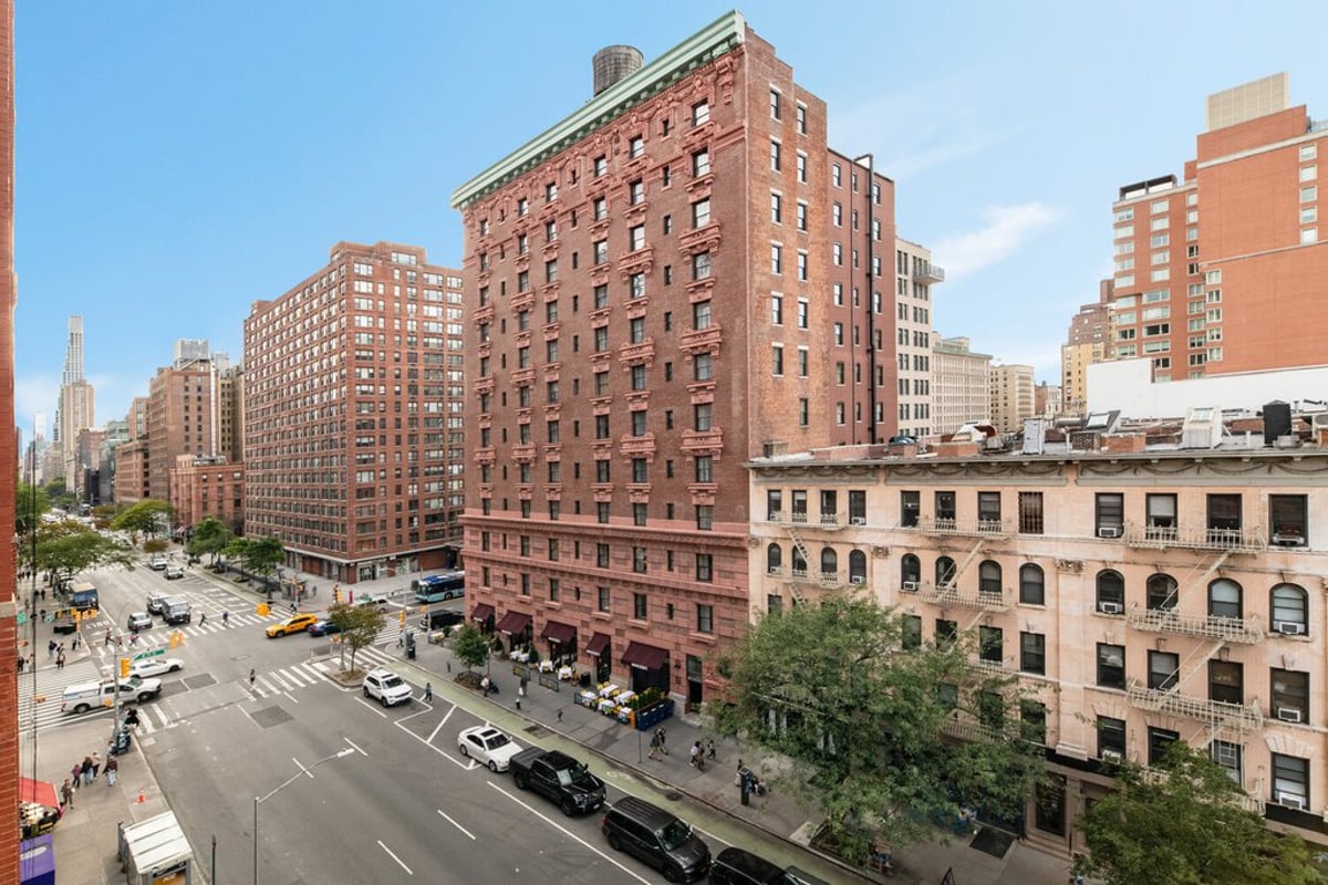 Photo for The Chesterfield - 186 West 80th Street Condominium in Upper West Side, Manhattan