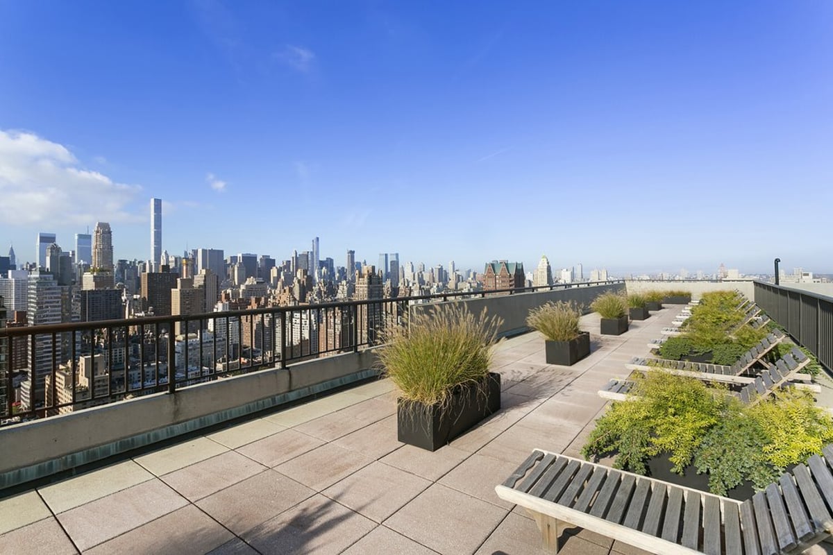 Photo for CONTINENTAL TOWERS - 401 West End Avenue Cooperative in Upper West Side, Manhattan