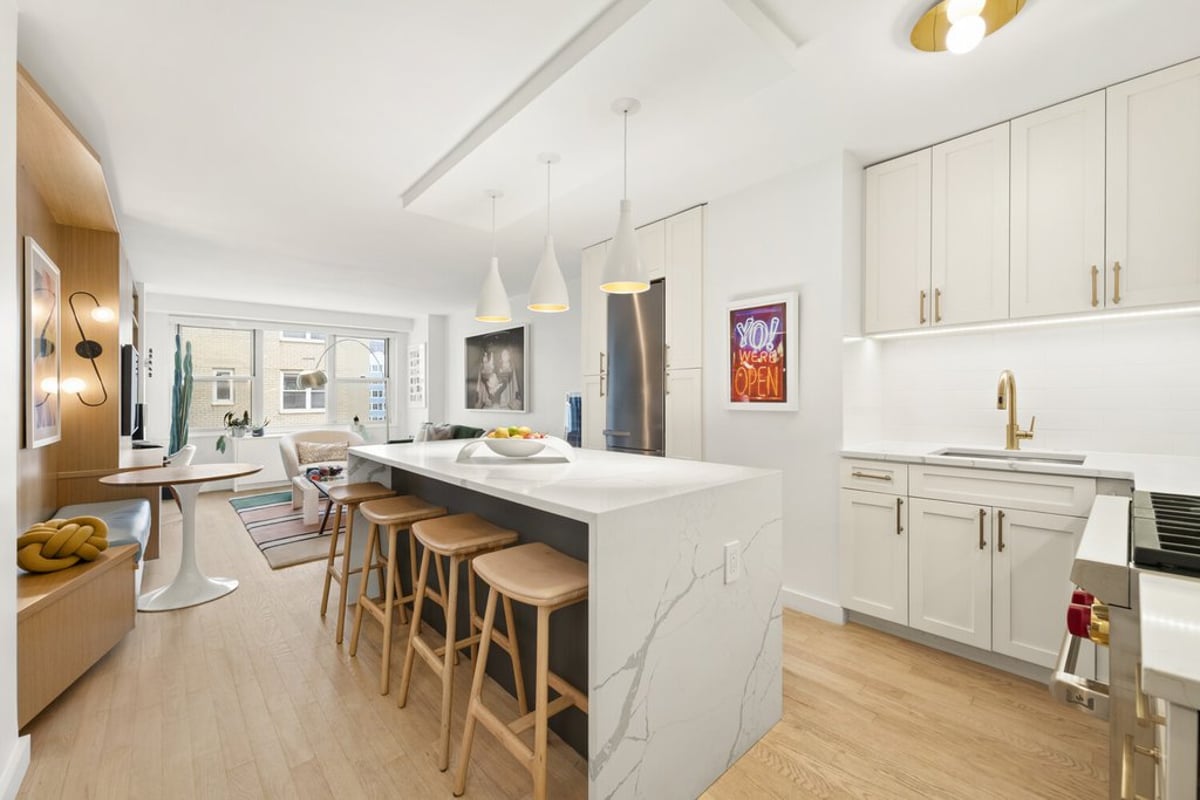 Photo for 305 East 24th Street - 305 East 24th Street Cooperative in Kips Bay, Manhattan