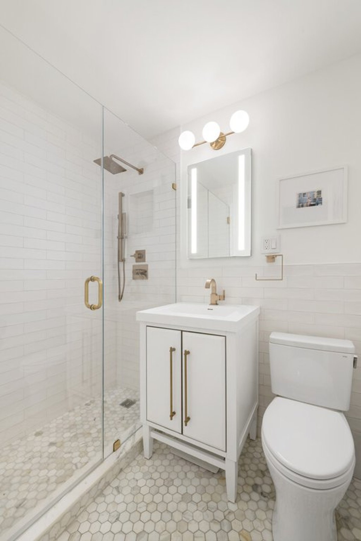 Photo for 305 East 24th Street - 305 East 24th Street Cooperative in Kips Bay, Manhattan