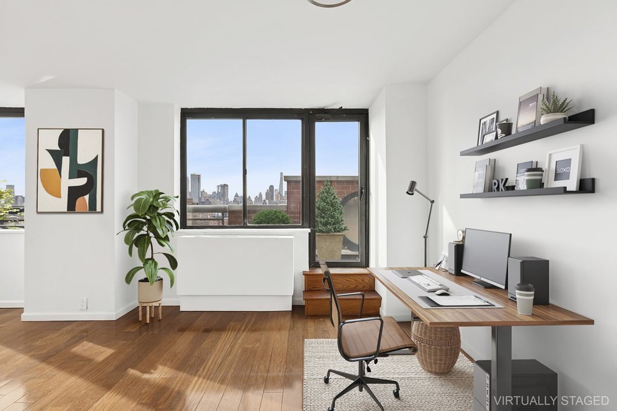 Photo for The Bromley - 225 West 83rd Street Condominium in Upper West Side, Manhattan