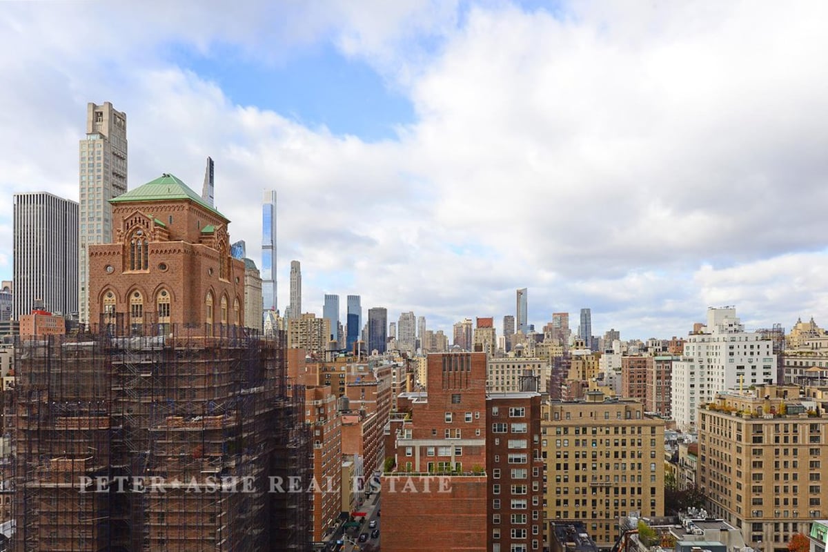 Photo for The Royale - 188 East 64th Street Condominium in Upper East Side, Manhattan