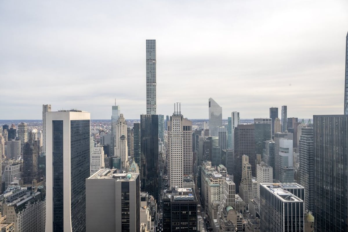 Photo for CitySpire - 150 West 56th Street Condominium in Midtown, Manhattan