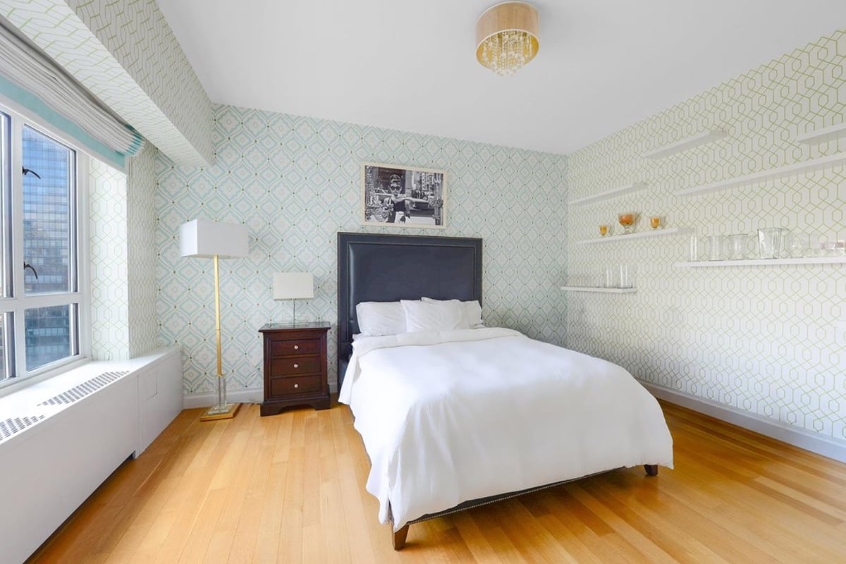 Photo for Manhattan House - 200 East 66th Street Condominium in Upper East Side, Manhattan