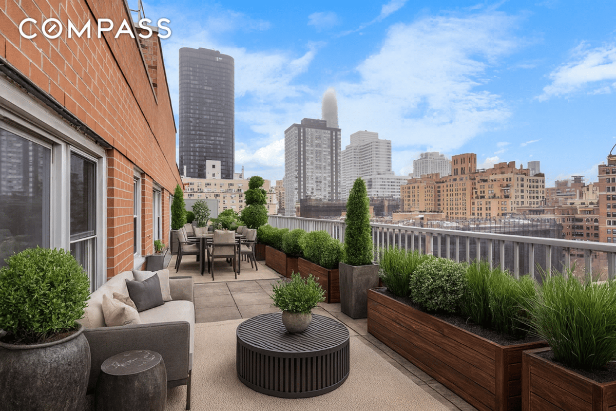 Photo for 333 EAST 66th STREET - 333 East 66th Street Cooperative in Lenox Hill, Manhattan