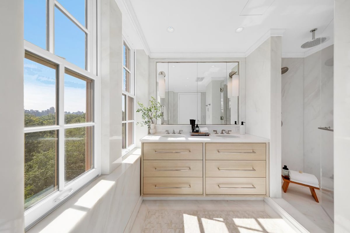 Photo for 360 Central Park West - 360 Central Park West Condominium in Upper West Side, Manhattan