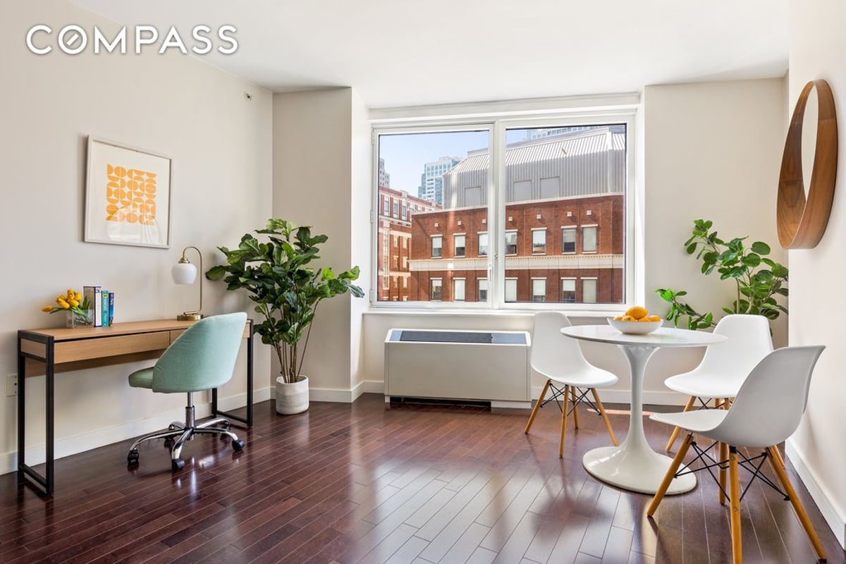 Photo for Oro - 306 Gold Street Condominium in Downtown Brooklyn, Brooklyn