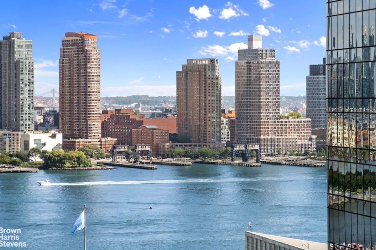 Photo for 333 East 46th Street - 333 East 46th Street Cooperative in Midtown East, Manhattan