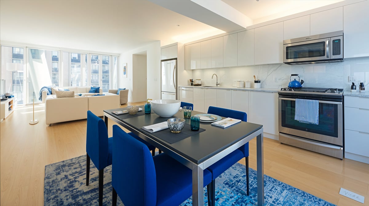 Photo for 170 AMSTERDAM - 170 Amsterdam Avenue Rental Building in Lincoln Square, Manhattan