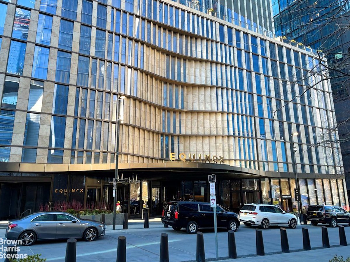 Photo for Convention Overlook - 430 West 34th Street Cooperative in Hudson Yards, Manhattan