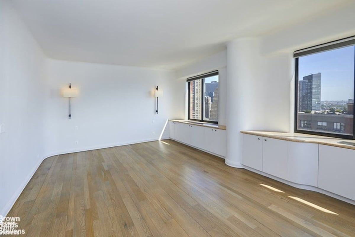 Photo for Liberty House - 377 Rector Place Condominium in Battery Park City, Manhattan