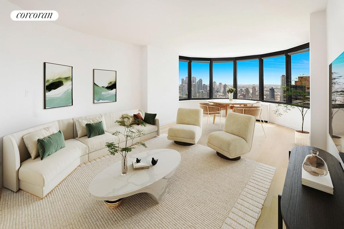 Photo for The Corinthian - 330 East 38th Street Condominium in Murray Hill, Manhattan