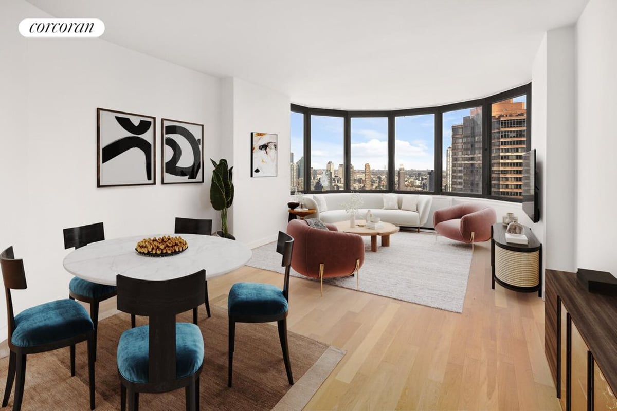 Photo for The Corinthian - 330 East 38th Street Condominium in Murray Hill, Manhattan