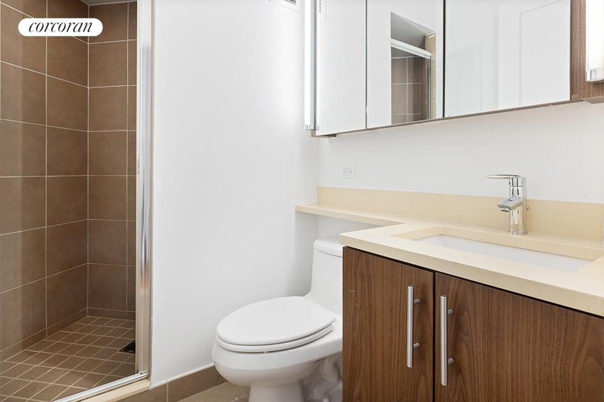 Photo for The Corinthian - 330 East 38th Street Condominium in Murray Hill, Manhattan