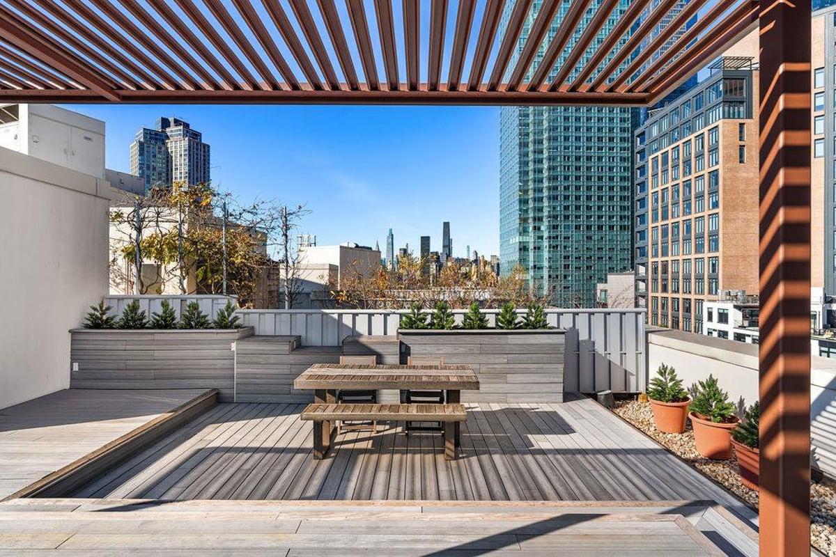 Photo for Arris Lofts - 27-28 Thomson Avenue Condominium in Long Island City, Queens