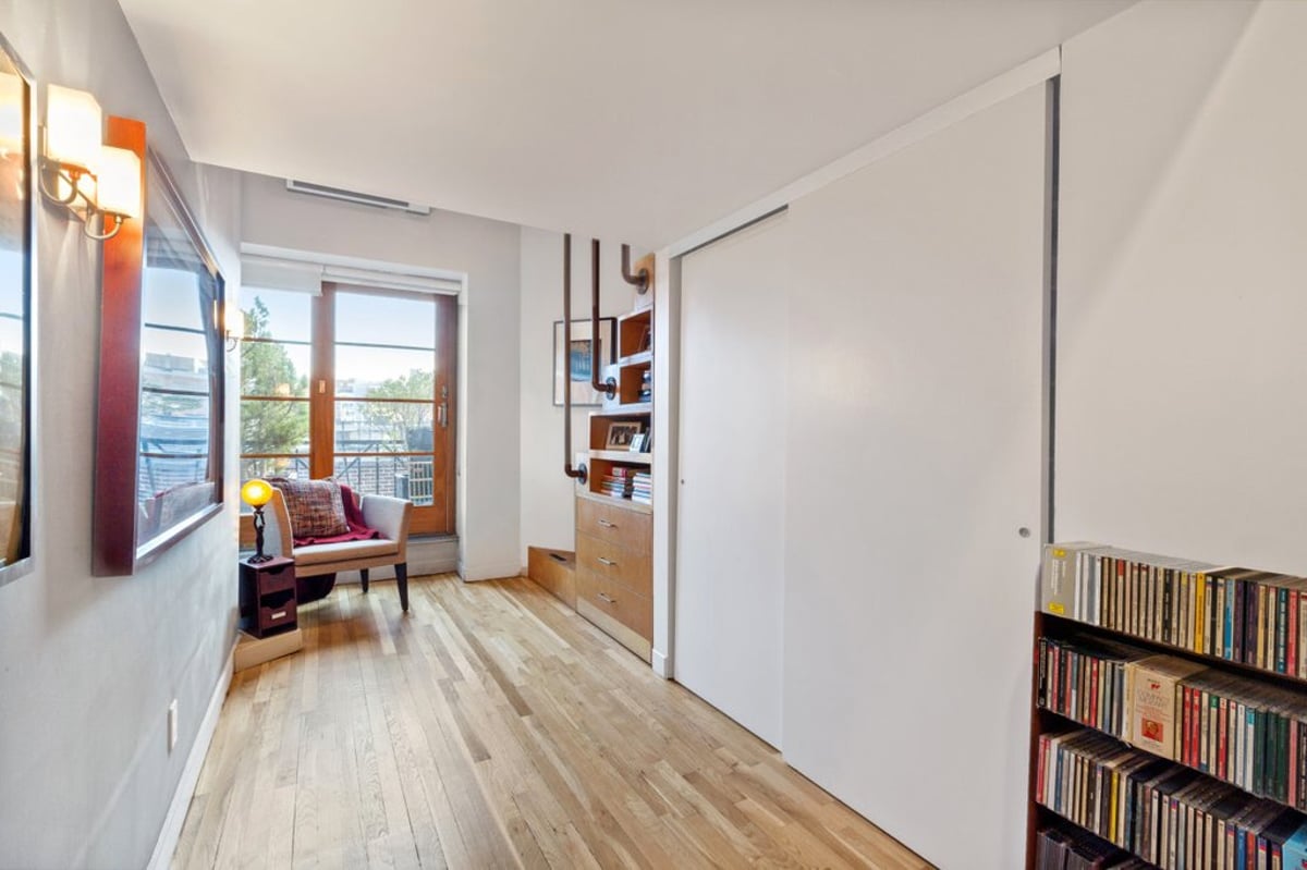 Photo for 240 WEST 23 STREET - 240 West 23rd Street Cooperative in Chelsea, Manhattan