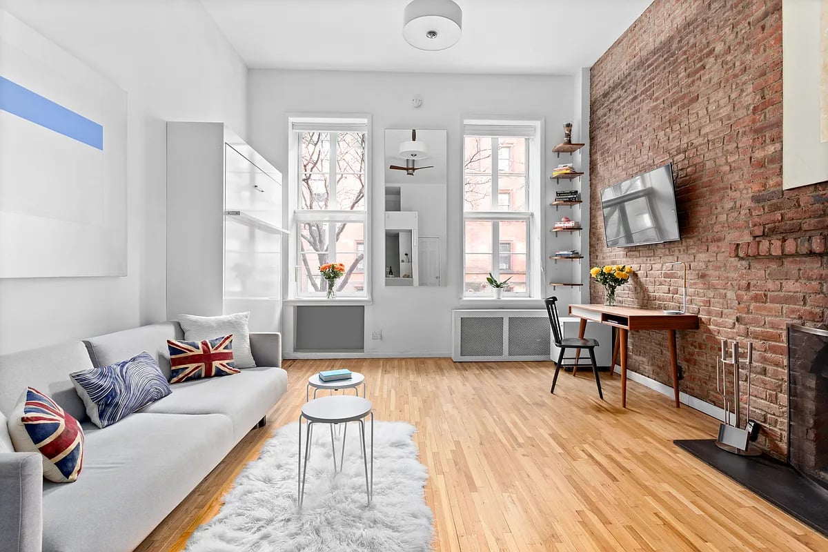 Photo for 405 WEST 21 STREET - 405 West 21St Street Cooperative in Chelsea, Manhattan