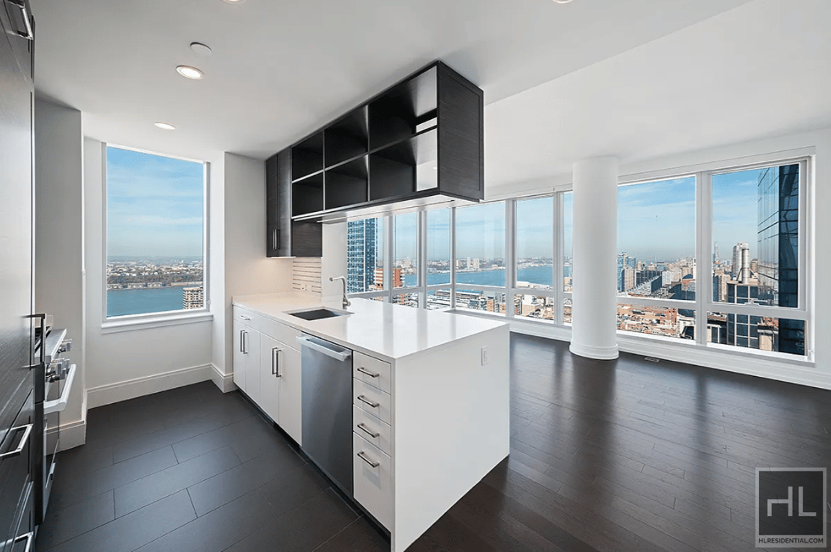 Photo for 555TEN - 555 10th Avenue Rental Building in Hudson Yards, Manhattan
