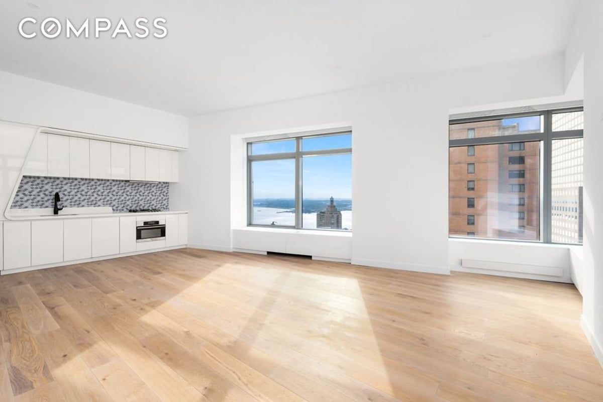 Photo for W Downtown Hotel & Residences - 123 Washington Street Condominium in Financial District, Manhattan