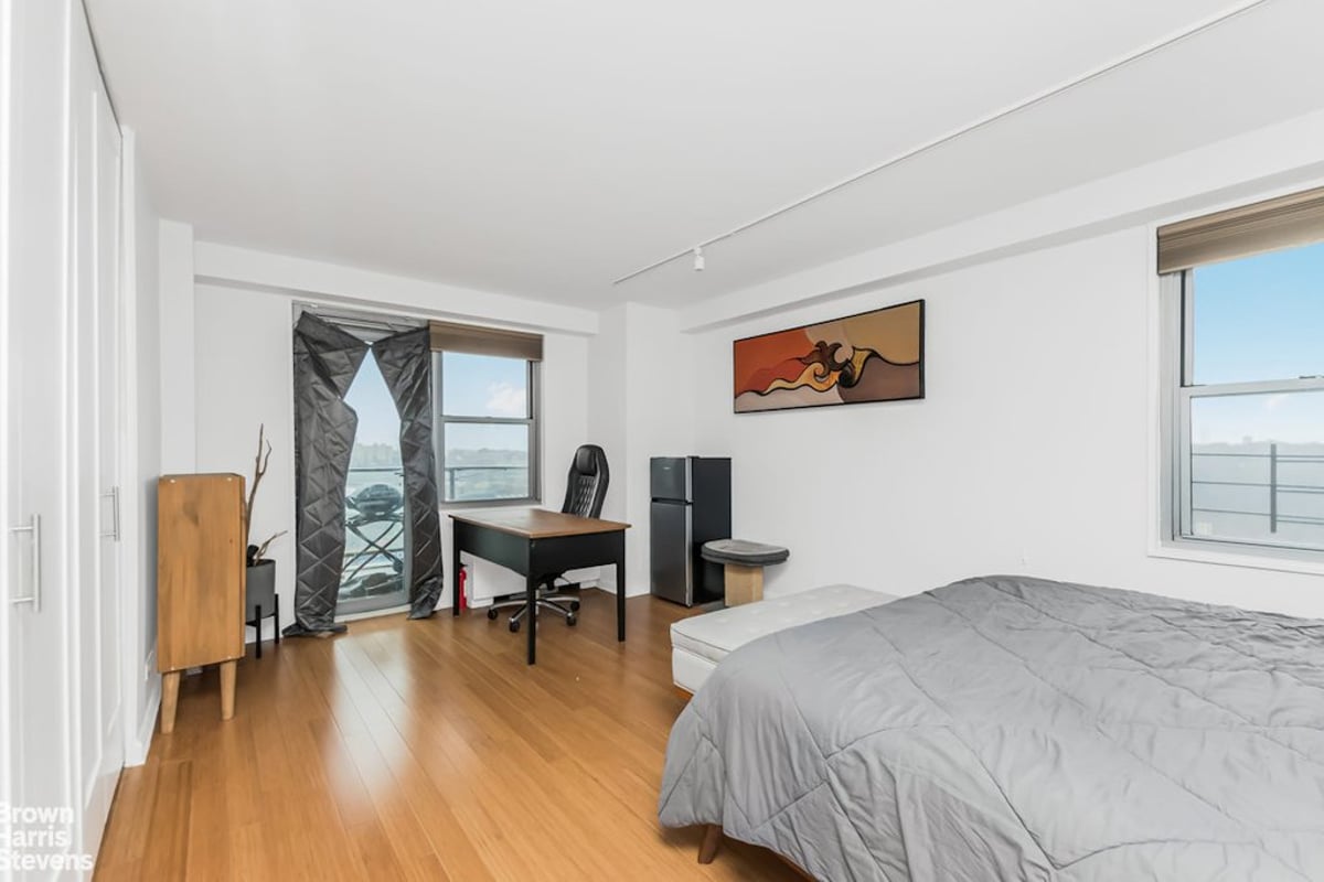 Photo for 2500 Johnson Avenue - 2500 Johnson Avenue Cooperative in West Bronx, Bronx