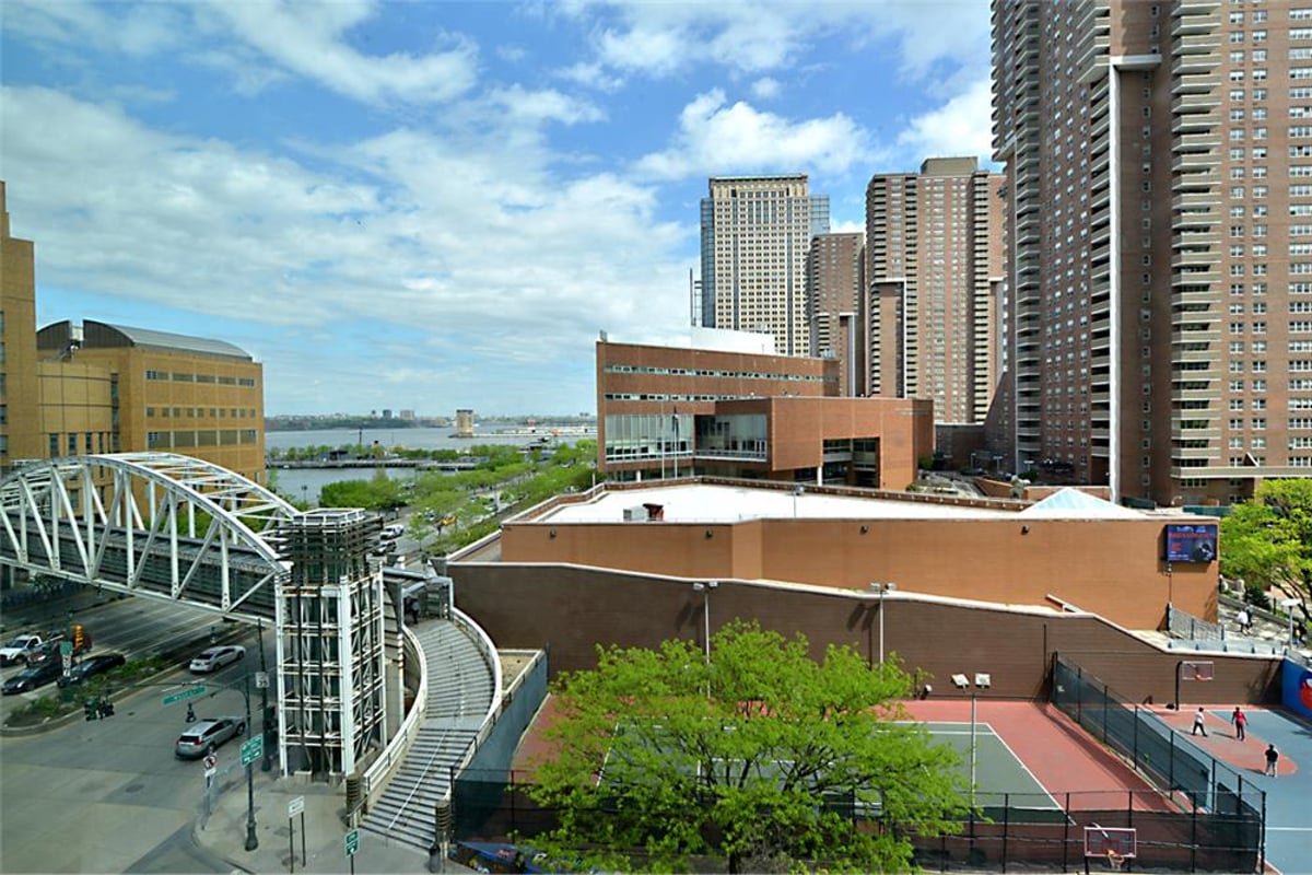 Photo for 200 Chambers Street - 200 Chambers Street Condominium in Tribeca, Manhattan