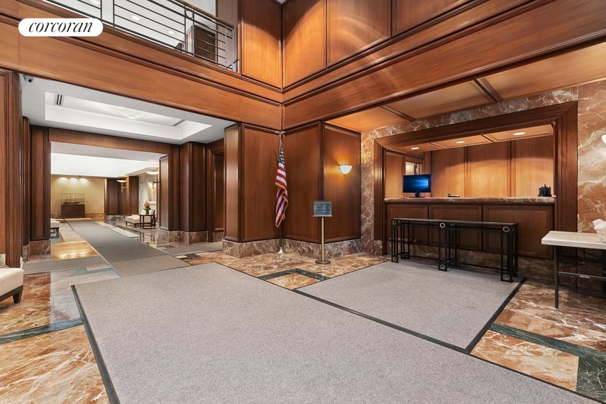 Photo for The Cove Club - 2 South End Avenue Condominium in Battery Park City, Manhattan