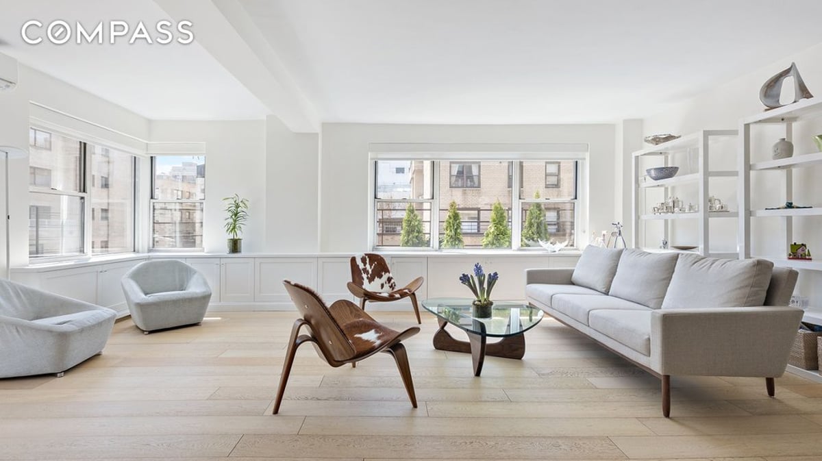 Photo for 1025 5th Avenue - 1025 Fifth Avenue Cooperative in Upper East Side, Manhattan