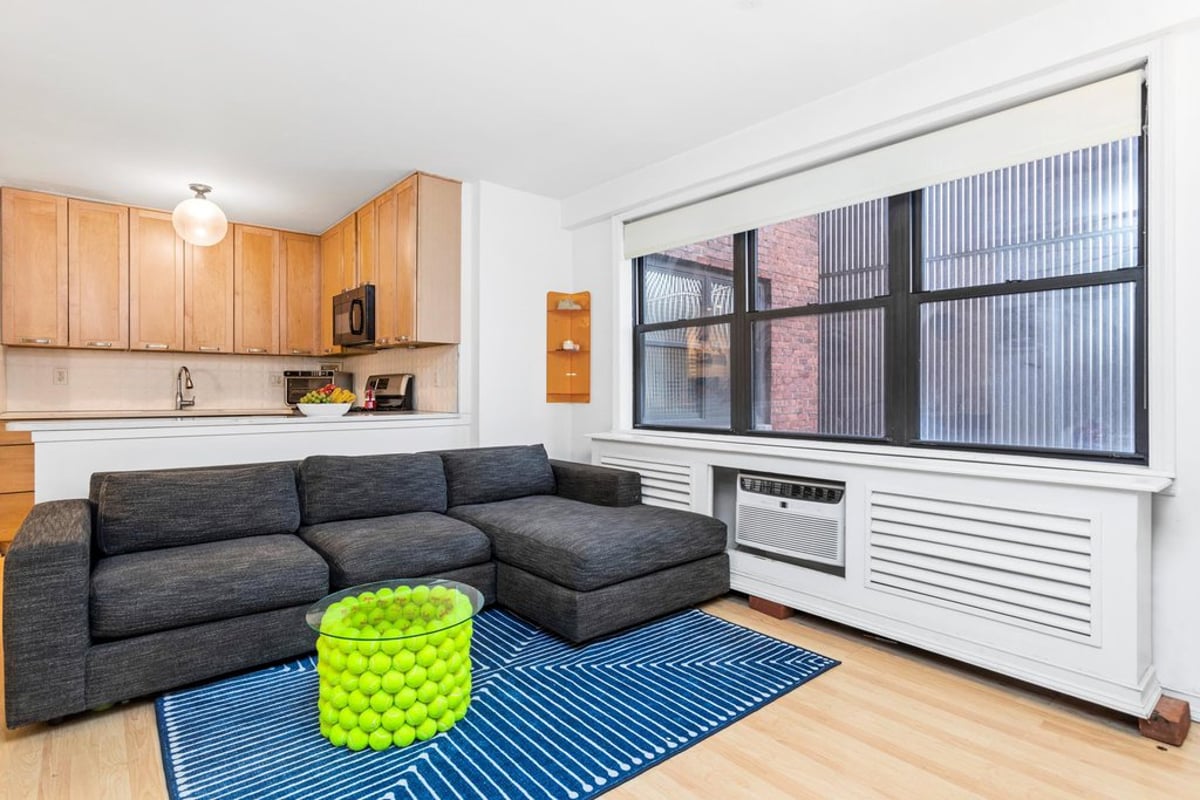 Photo for 330 3rd Avenue - 330 Third Avenue Cooperative in Gramercy Park, Manhattan