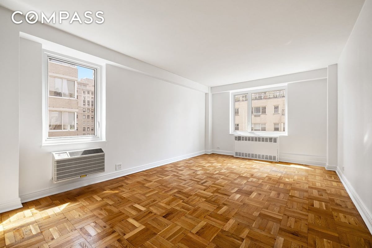 Photo for Sutton Manor - 411 East 53rd Street Condominium in Midtown East, Manhattan