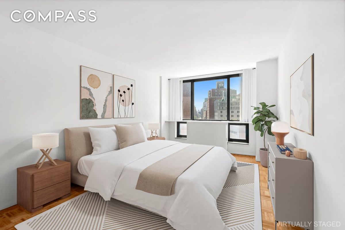 Photo for Zeckendorf Towers - 1 Irving Place Condominium in Union Square, Manhattan