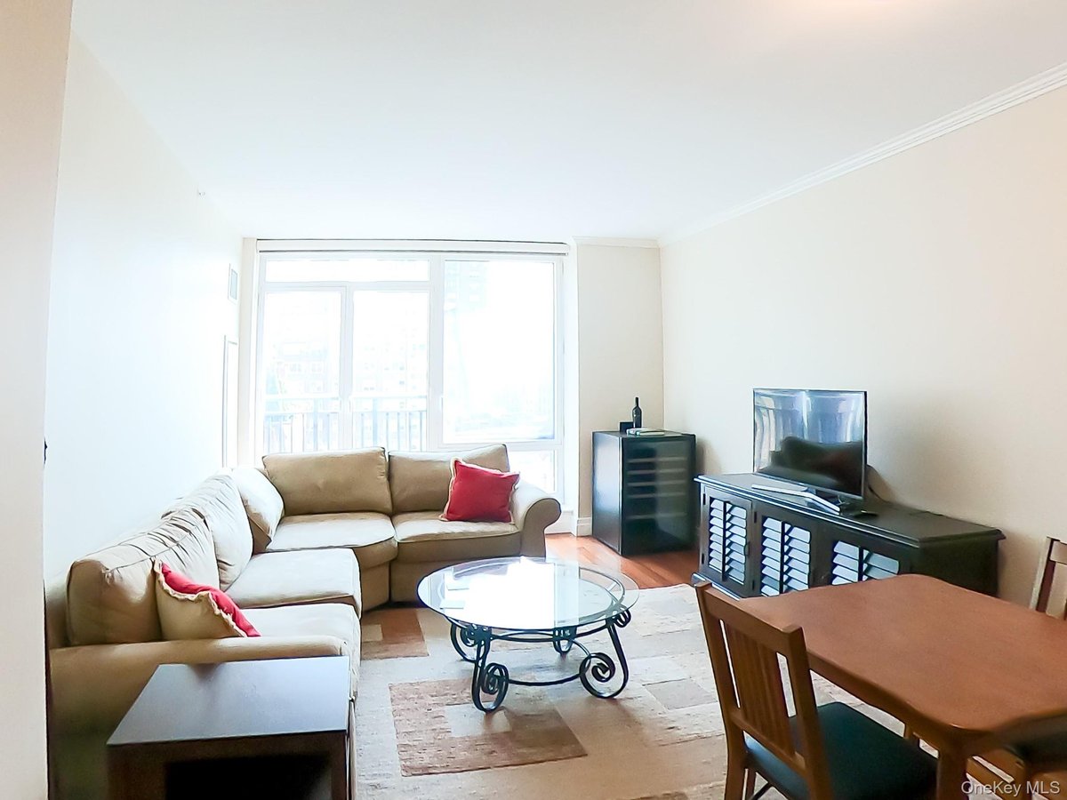 Photo for 45 Park Avenue - 45 Park Avenue Condominium in Murray Hill, Manhattan