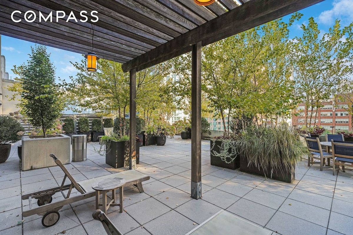 Photo for The Rushmore - 80 Riverside Boulevard Condominium in Upper West Side, Manhattan