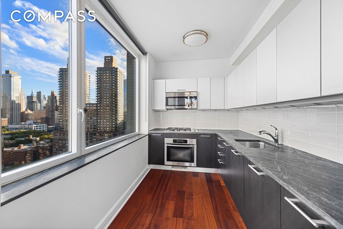 Photo for The Avery - 100 Riverside Boulevard Condominium in Upper West Side, Manhattan