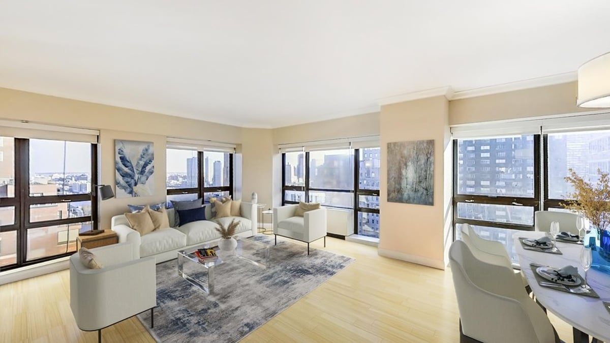 Photo for The St. James's Tower - 415 East 54th Street Condominium in Midtown East, Manhattan