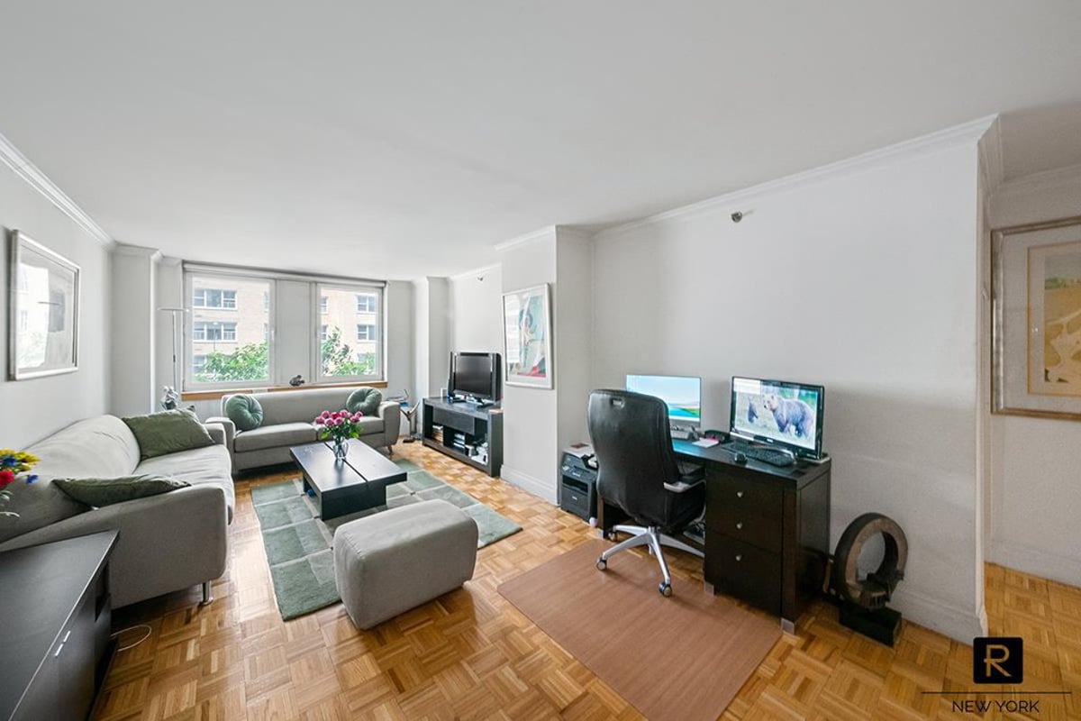 Photo for The Impala - 404 East 76th Street Condominium in Upper East Side, Manhattan