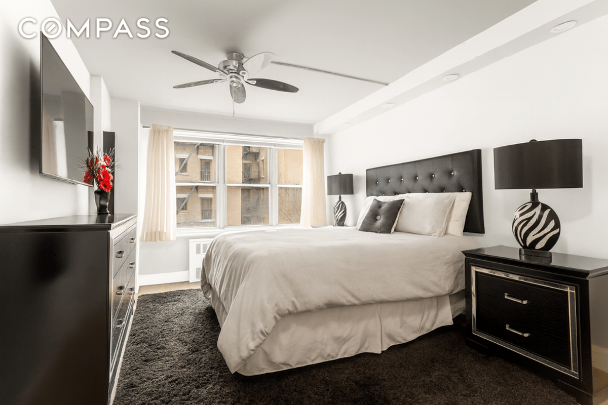 Photo for 435 East 65th Street - 435 East 65th Street Cooperative in Upper East Side, Manhattan