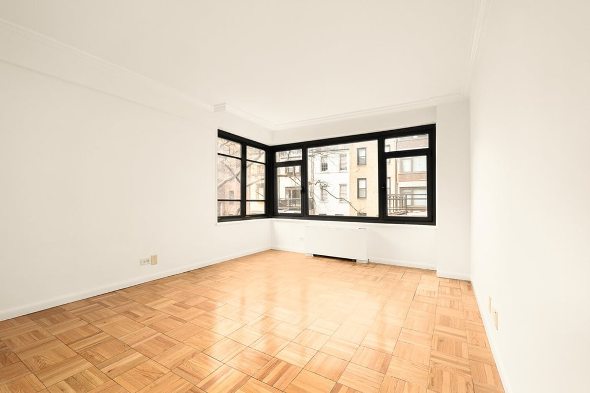 Photo for The Phoenix - 160 East 65th Street Cooperative in Upper East Side, Manhattan