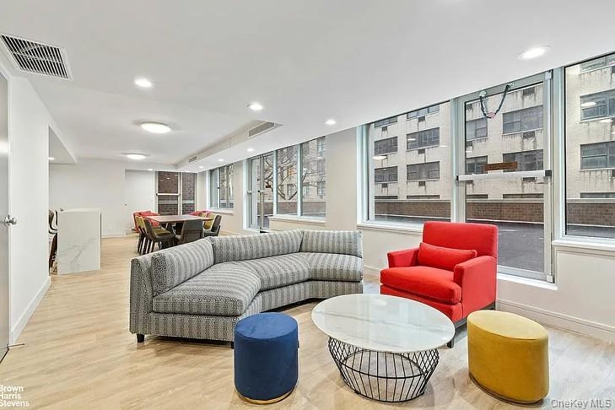 Photo for Lausanne Condominium - 333 East 45th Street Condominium in Turtle Bay, Manhattan