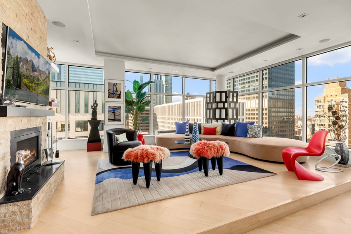Photo for The Mondrian - 250 East 54th Street Condominium in Midtown East, Manhattan