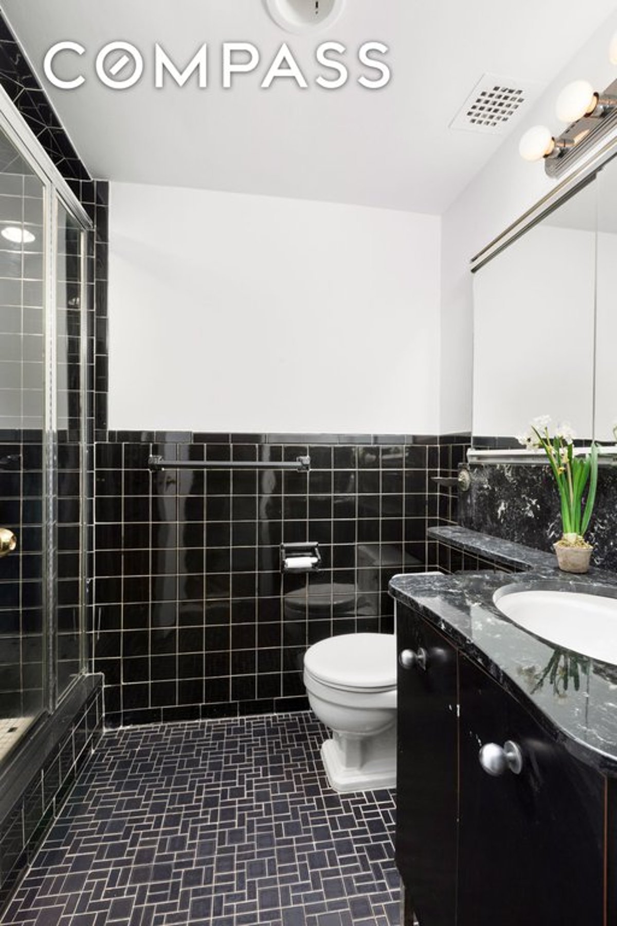 Photo for Frost House - 1160 3rd Avenue Condominium in Upper East Side, Manhattan