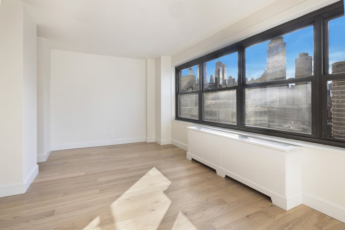 Photo for Lincoln Towers - 140 West End Avenue Condominium in Upper West Side, Manhattan