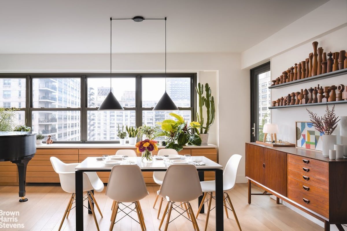 Photo for Lincoln Towers - 160 West End Avenue Condominium in Upper West Side, Manhattan