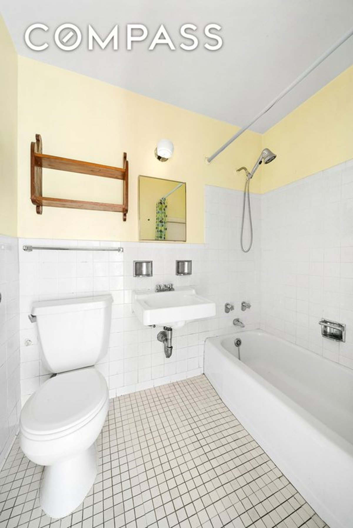 Photo for CPW Towers - 400 Central Park West Condominium in Upper West Side, Manhattan