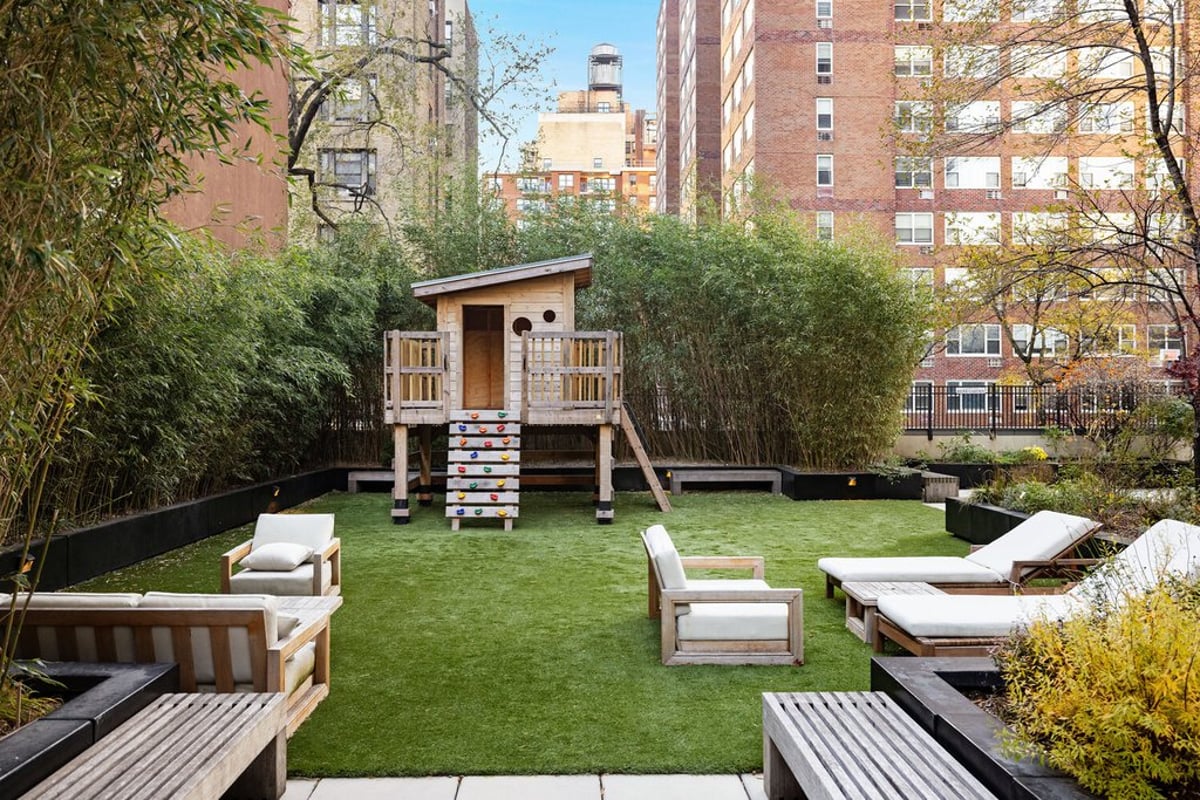 Photo for 175 W 95th Street - 175 West 95th Street Condominium in Upper West Side, Manhattan