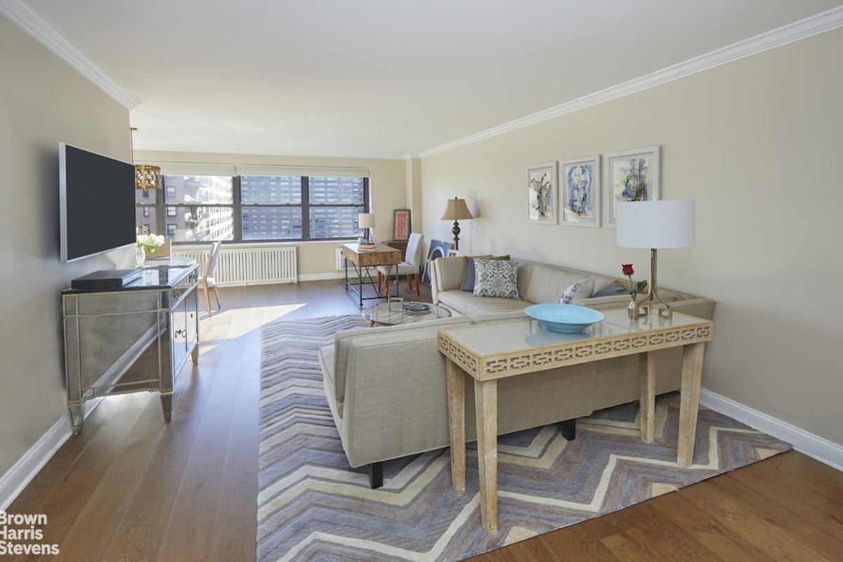 Photo for Lincoln Towers - 185 West End Avenue Condominium in Upper West Side, Manhattan