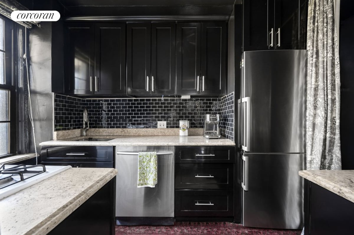 Photo for 400 East 59th Street - 400 East 59th Street Cooperative in Midtown East, Manhattan