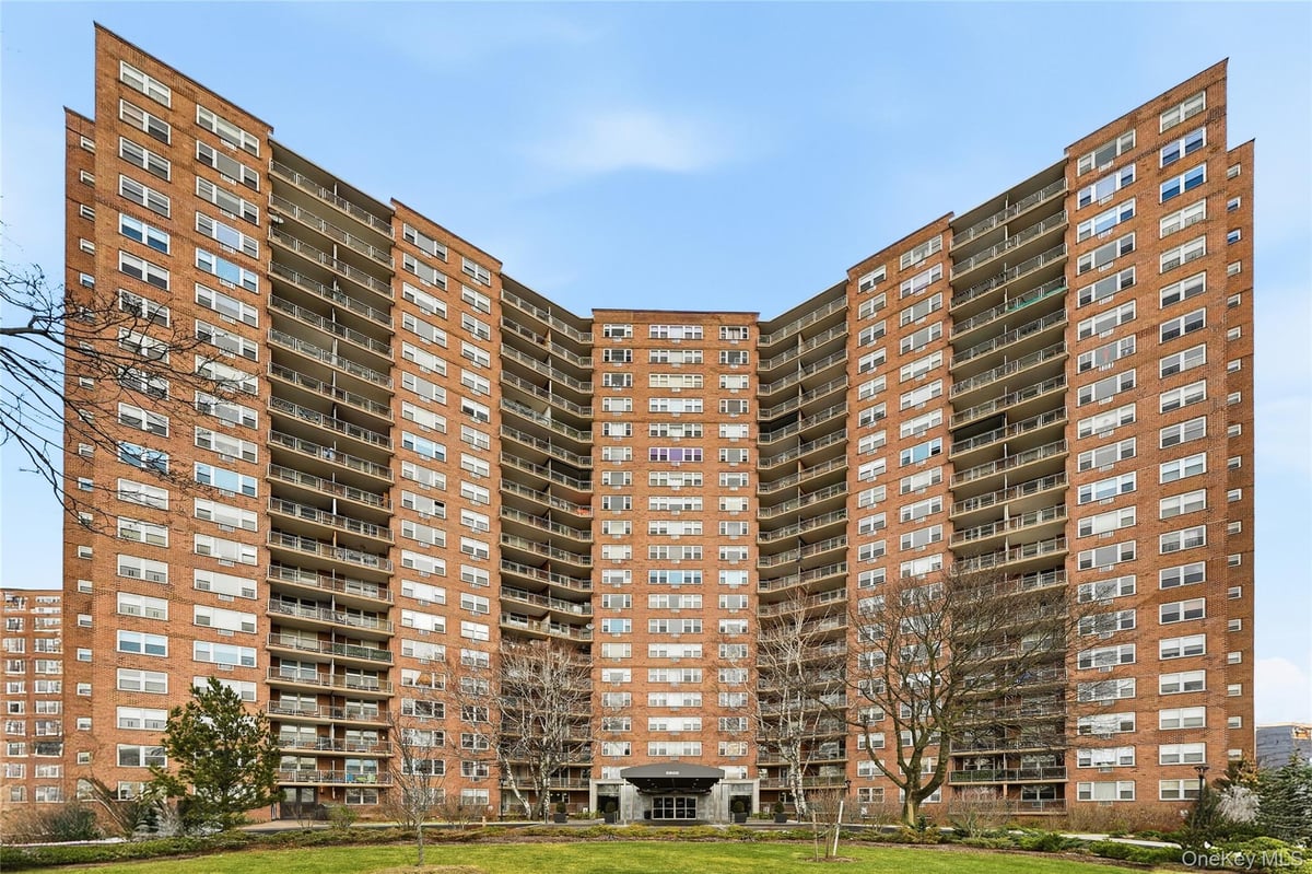 Photo for Skyview - 5800 Arlington Avenue Cooperative in West Bronx, Bronx