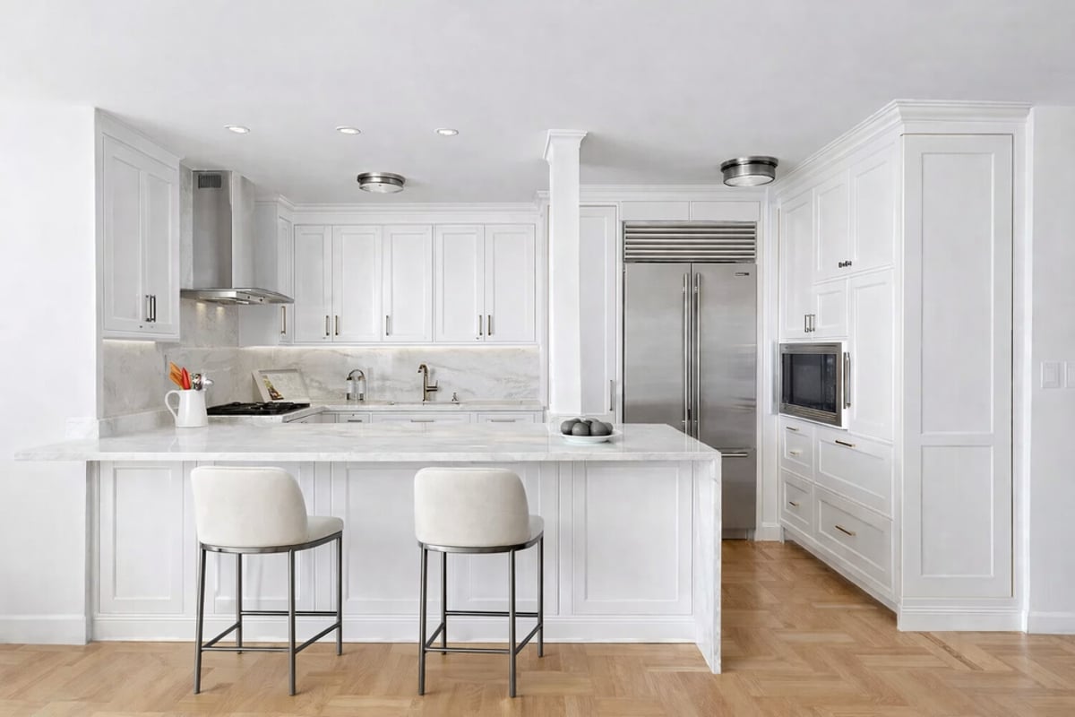 Photo for Plaza Tower - 118 East 60th Street Cooperative in Midtown, Manhattan